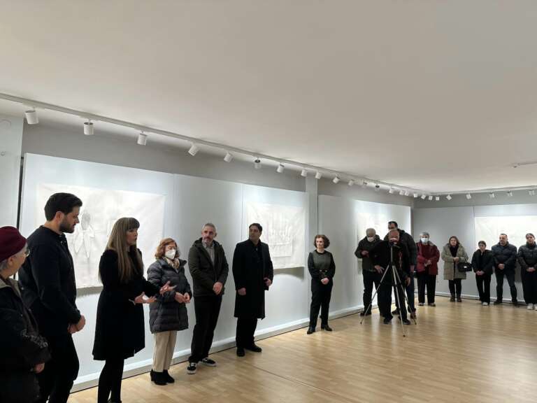 Δημοτική Πινακοθήκη Νίκαιας – Αγ. Ι. Ρέντη “Ντίνος Κατσαφάνας”: πραγματοποιήθηκαν στην Πινακοθήκη Νίκαιας – Ρέντη τα εγκαίνια της έκθεσης «Τα χρειώδη» της Ματίνας Σταυροπούλου και του Νίκου Κανόγλου