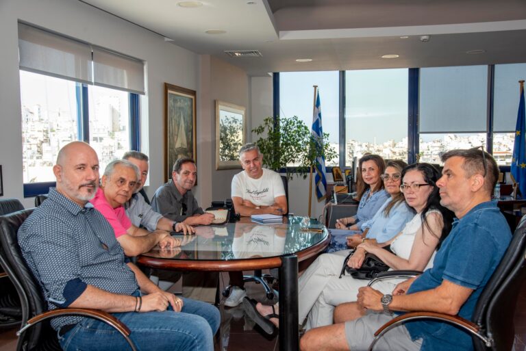 Συνεργασία Δήμου Νίκαιας-Αγ.Ι. Ρέντη και Εμπορικού Συλλόγου Νίκαιας για την εμπορική ανάπτυξη της πόλης